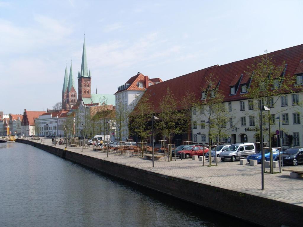Cvjm Hotel Am Dom Lübeck Exteriér fotografie